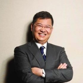 專訪綠地控股張玉良：2018年房地產市場將穩中有降 大部分三、四線城市行情不可持續