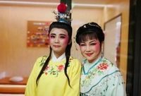 ?年輕人學唱戲，老人看書喝咖啡，浦東這些文化服務站有點“潮”