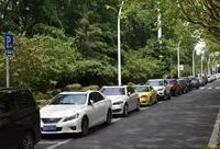 幫助醫院騰出100個車位，方便患者就醫停車，寶山這個街道如何做到？
