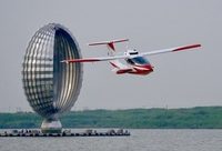 上海通航產業實現新突破！水陸兩棲運動飛機“風翎號”在臨港完成首飛，獲全球2億訂單