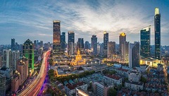 靜安書記陸曉棟：創造品質生活，精細化管理落實到一磚一瓦一草一木