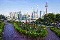 上海市政府常務會決定，鞏固進博會城市管理成果，堅持標準不降、要求不減