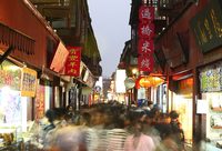 活著、活好、活久，誰正在為特色小店開方子