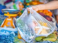 長三角九成消費者支持禁限塑令，但“奶茶沒喝完，紙吸管就爛了”怎么辦？