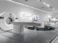 總投資額近16億元的19個項目簽約，嘉定精準醫學產業發展大會舉行