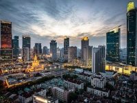 上海南京西路打造首個“千億級商圈”：用三年時間實現零售總額突破千億元