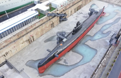 黃浦濱江再添新地標，上海潛艇展覽館開幕